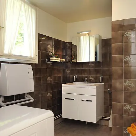 Holiday home Le Gue D'octave